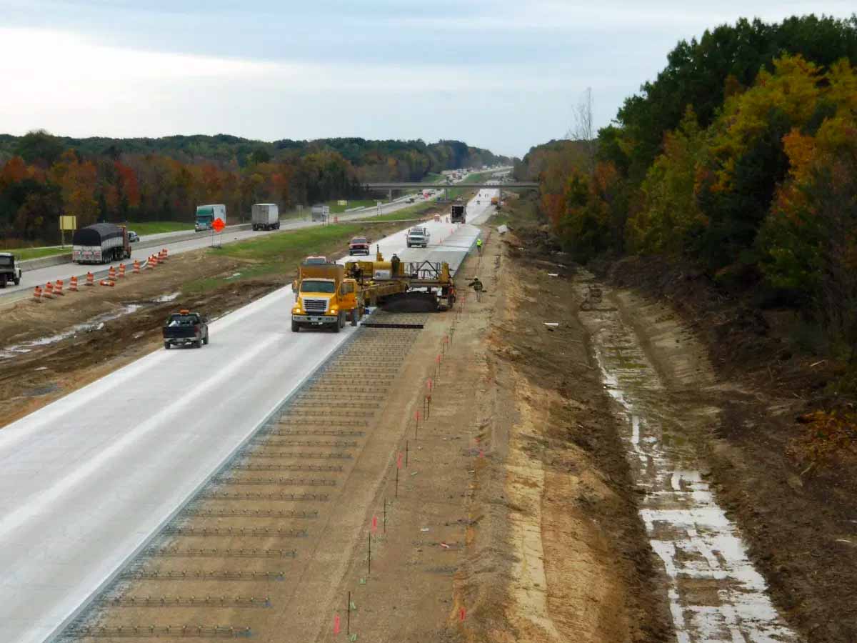 I-196 South Haven, Michigan concrete paving